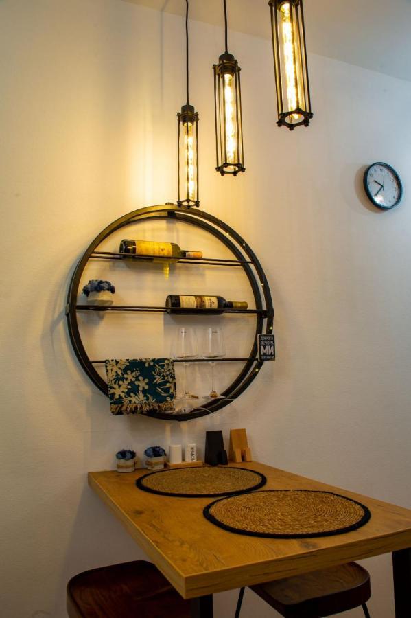 Old Town Loft Apartments คาเมียเนตส์-โปดิลสกี ภายนอก รูปภาพ